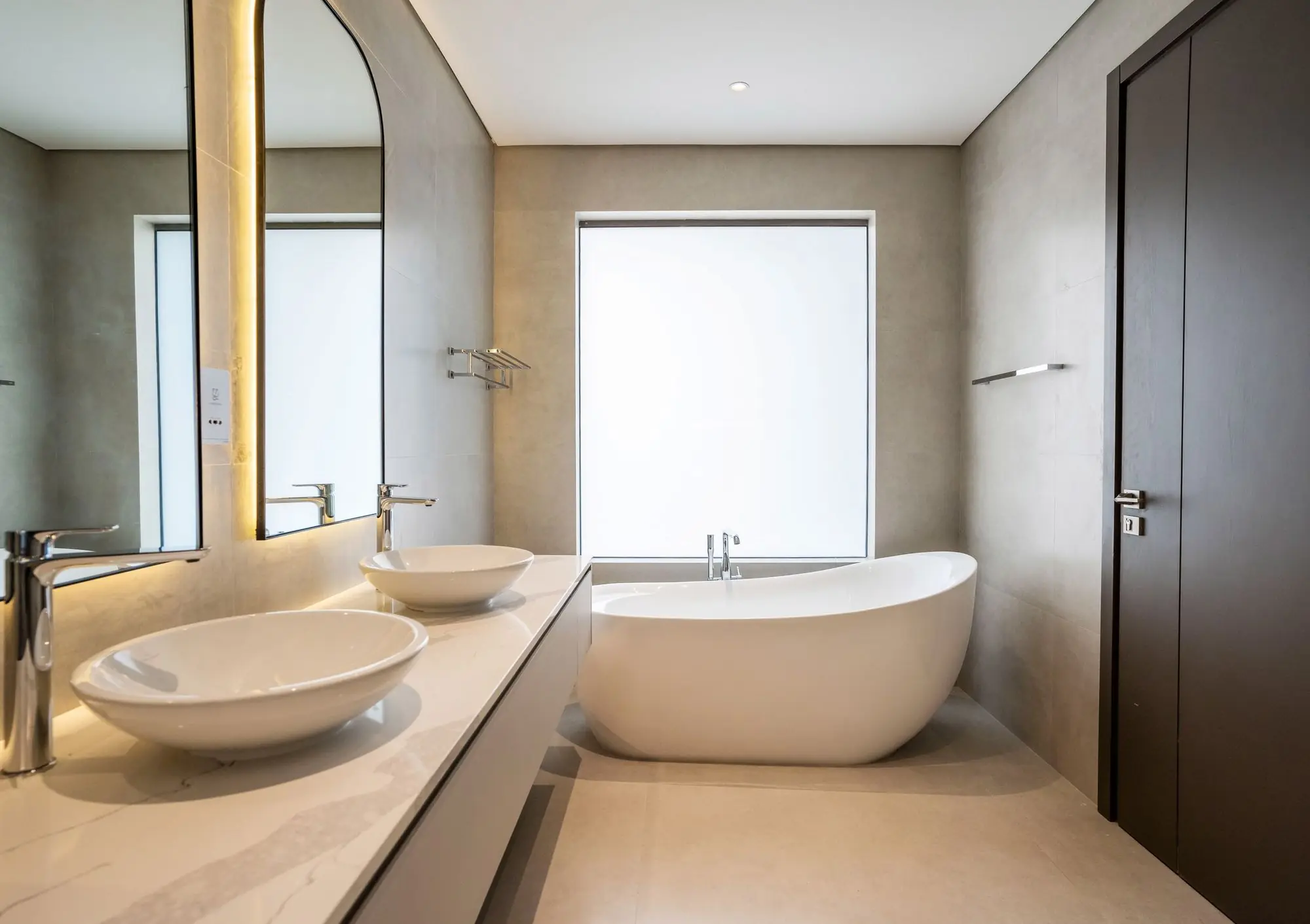 Villa Treize, Furjan West, Dubai: Master bathroom